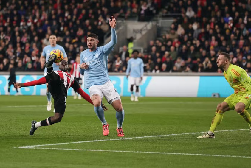 Brentford vs Nottingham Forest (22:00 – 21/12) | Xem lại trận đấu