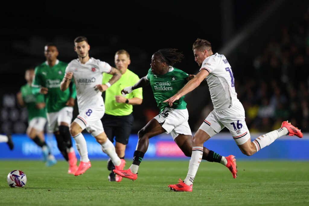 nhan-dinh-soi-keo-luton-vs-plymouth-luc-02h45-ngay-20-2-2025-1