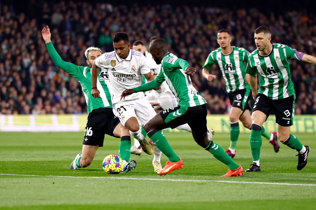Nhận định soi kèo Real Betis vs Real Madrid lúc 00h30 ngày 2/3/2025 nhan-dinh-soi-keo-real-betis-vs-real-madrid-luc-00h30-ngay-2-3-2025-1