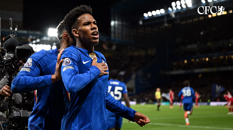 Maresca nói thẳng lý do rút Estevao khỏi sân: Bài học khắc nghiệt ở Elland Road