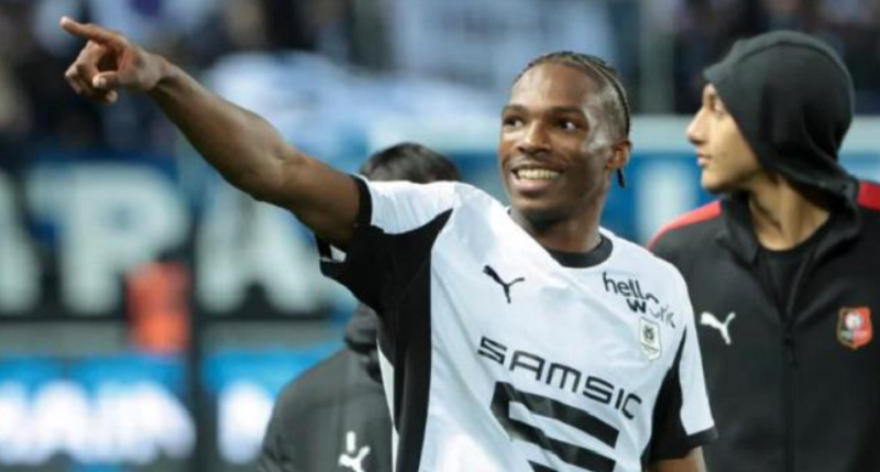 chelsea-san-sang-pha-ket-vi-trung-ve-moi-jacquet-lot-tam-ngam